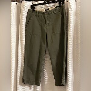 New with Tags Women’s Eddie Bauer Ankle Pants
